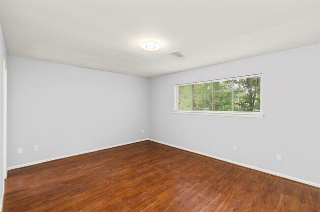 Building Photo - 7515 Jason St