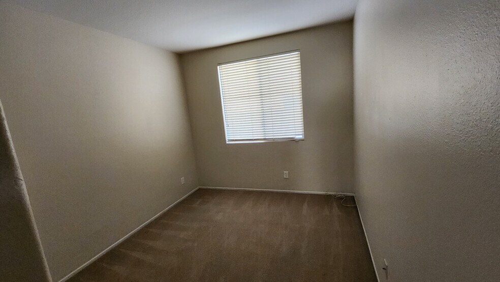 Bedroom - 25288 Red Fern Cir
