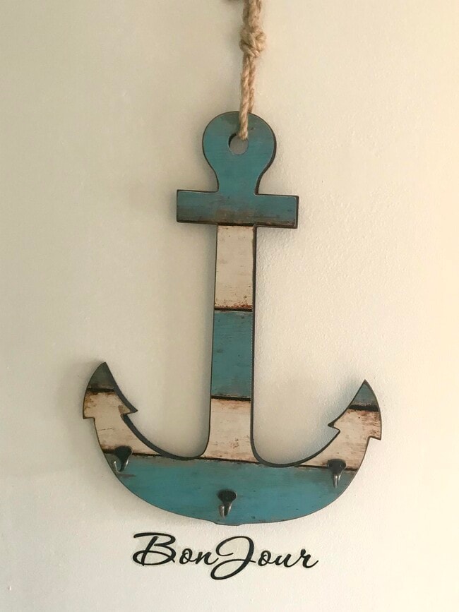 Building Photo - 1010 Country Club Dr