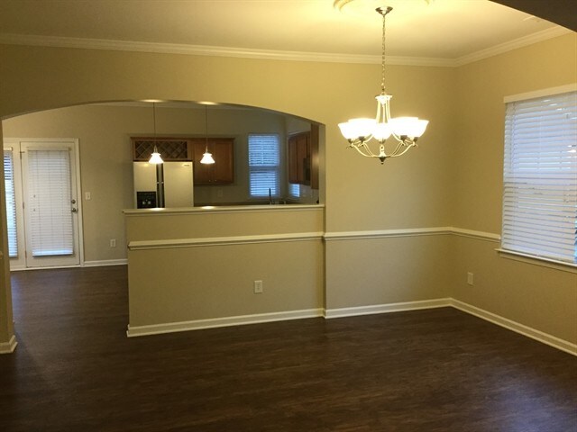 Building Photo - 13555 Aldenbrook Dr