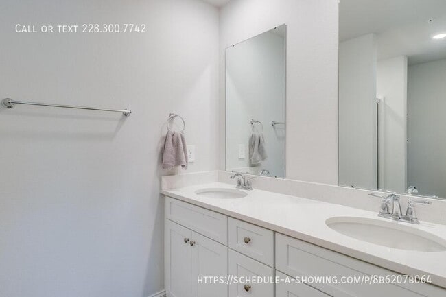 Building Photo - 114 Debuys Rd