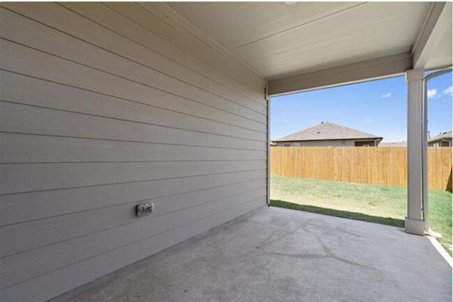 Building Photo - Beautiful 4 Bed 2 Bath Home in Cottonwood ...