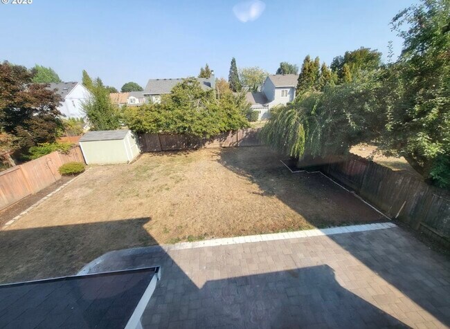 Building Photo - 2114 SE 60th Ave