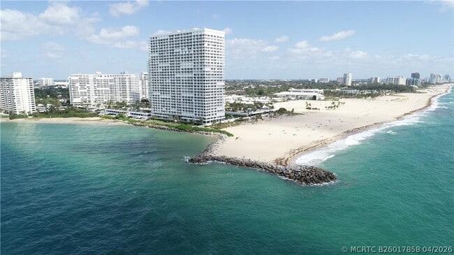 Building Photo - 2200 S Ocean Ln