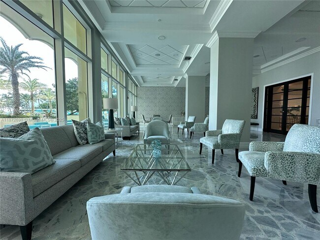 Building Photo - 2501 S Ocean Dr