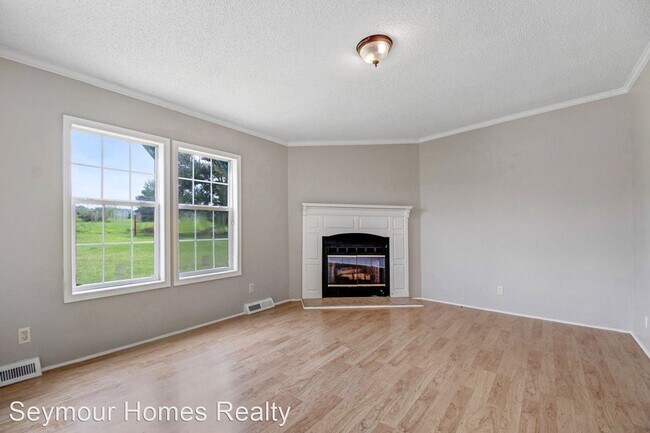 Building Photo - 4 br, 3 bath House - 3362 Hwy 13 North