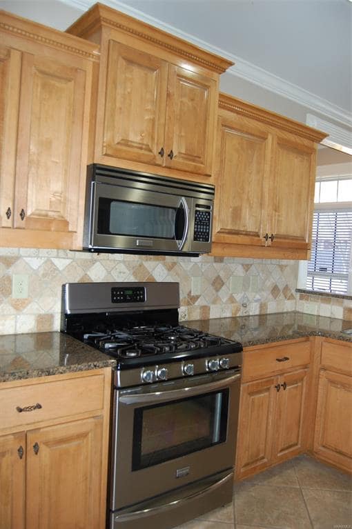 Building Photo - 108 Crenshaw Ct