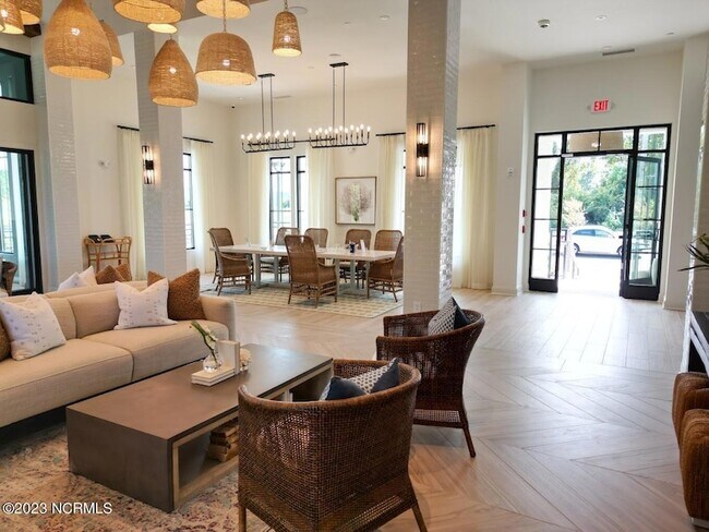 Building Photo - 4711 Azalea Landing Dr