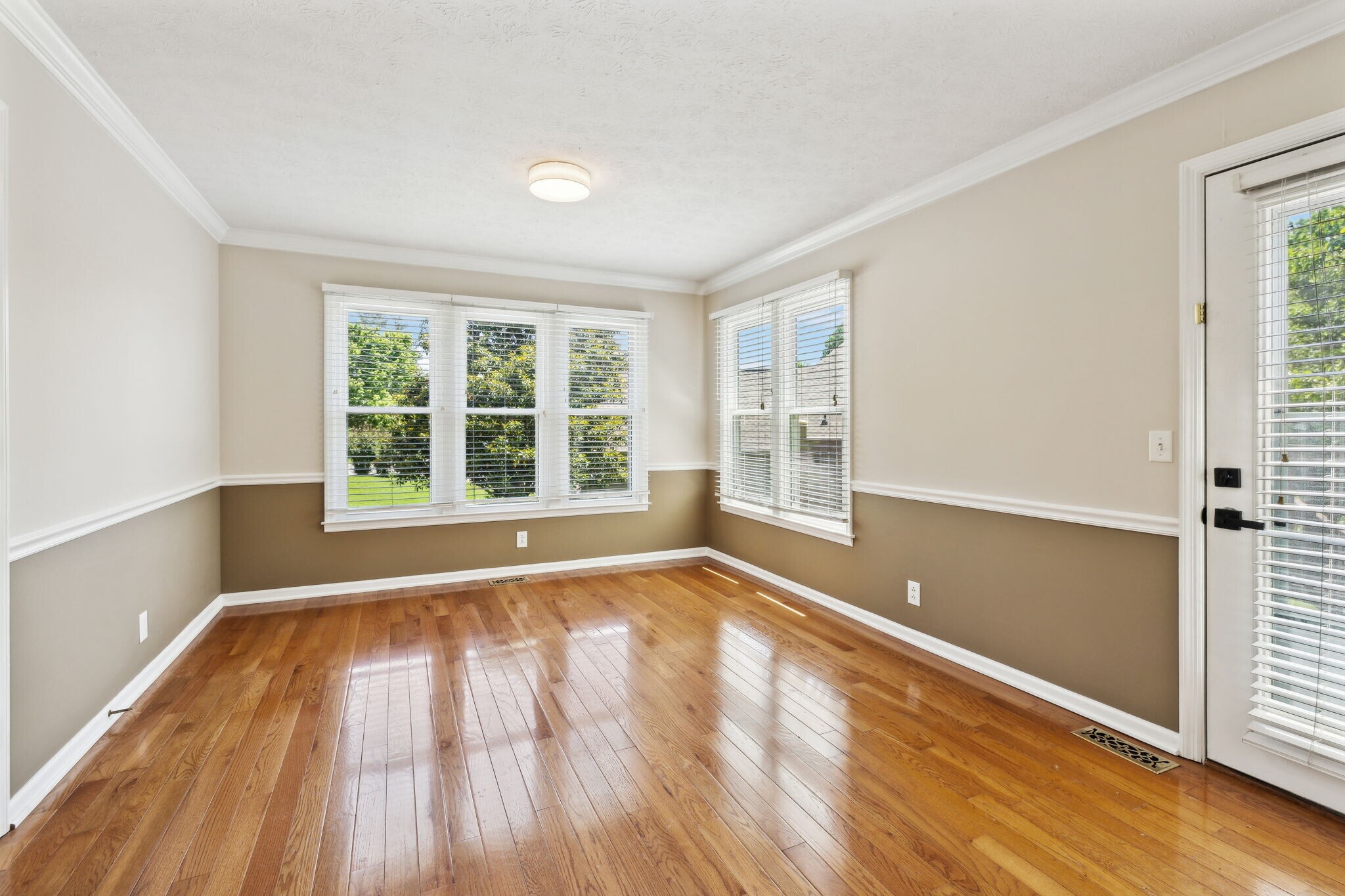 Building Photo - 316 McCoin Dr