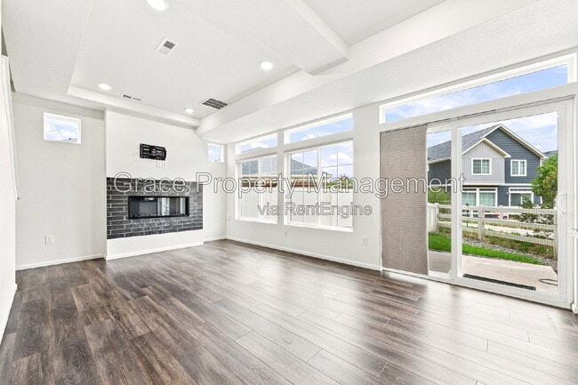 Building Photo - 4553 N Quemoy St
