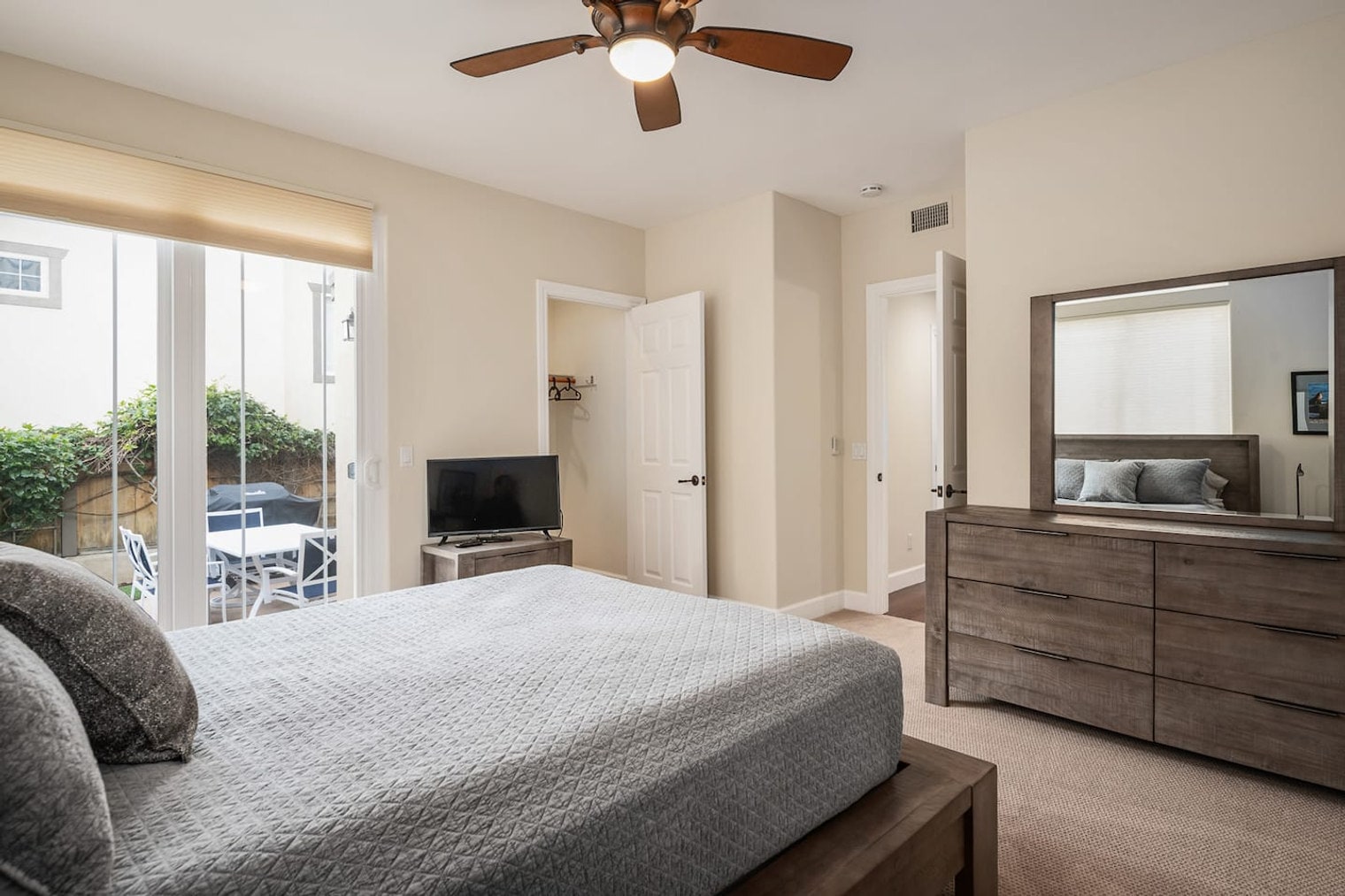 Building Photo - 7211 Eads Ave