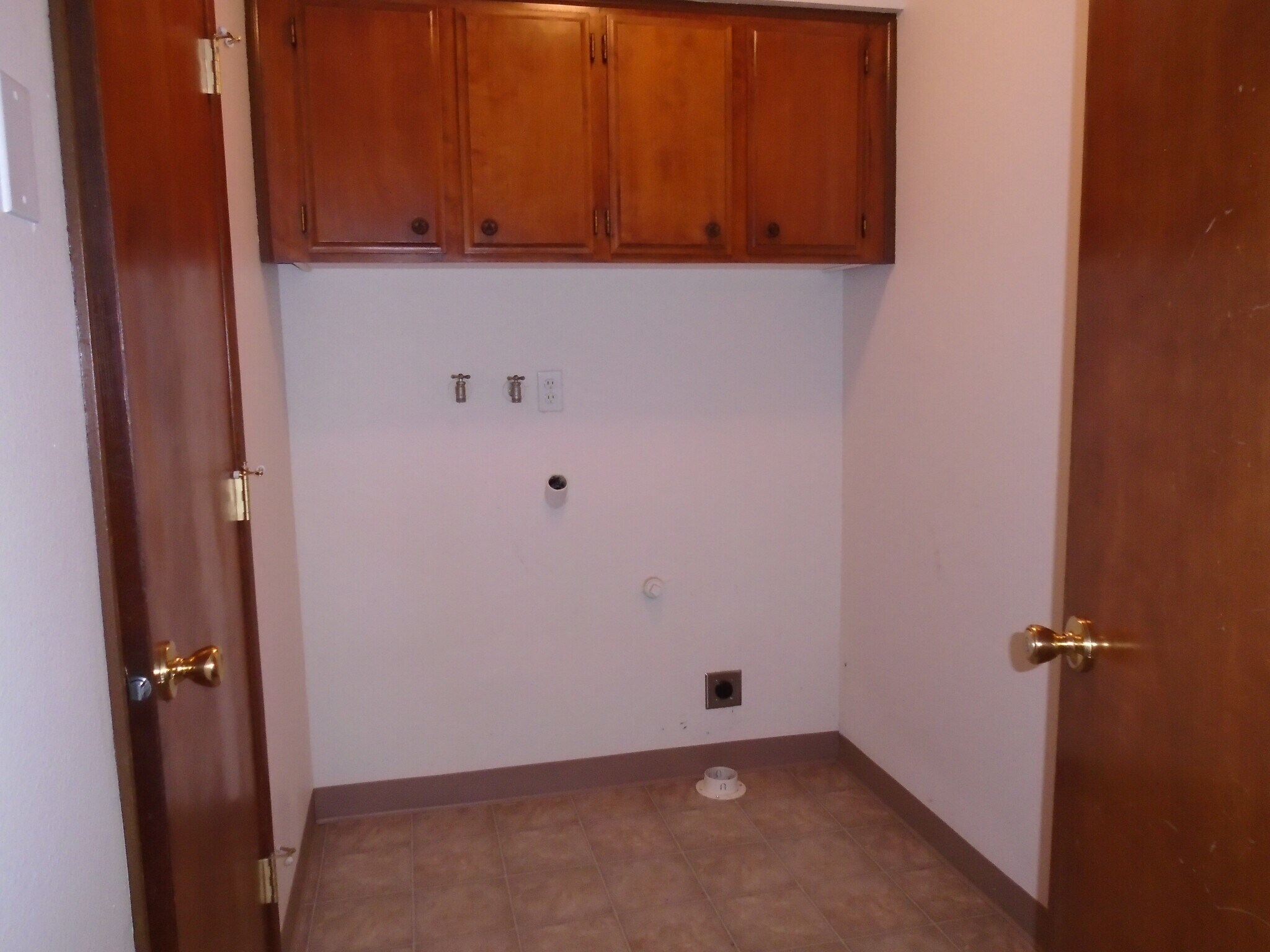 Building Photo - 4732 Cougar Ct SE