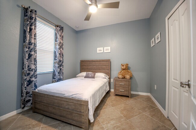 Building Photo - 12948 Broomfield Ln