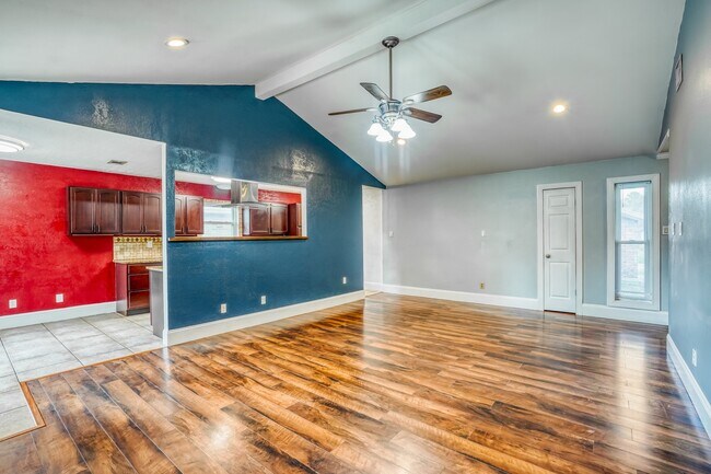 Building Photo - 18731 Shannon Glen Ln