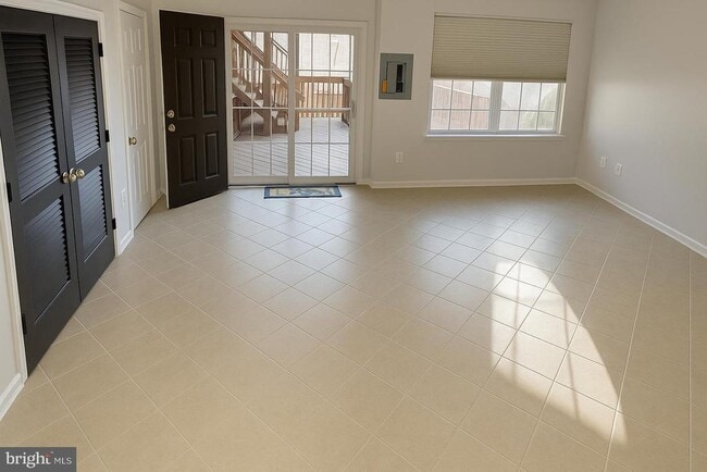 Building Photo - 12878 Wishing Well Way