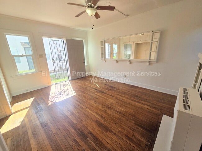 Building Photo - 2276 W 28th St