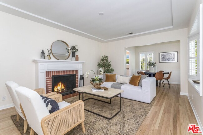 Building Photo - 5967 Carpenter Ave