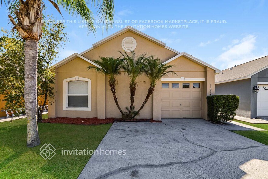 Primary Photo - 12953 Odyssey Lake Way