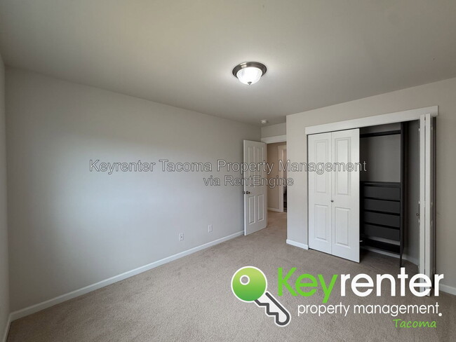 Building Photo - 2688 81st Ave Ct E