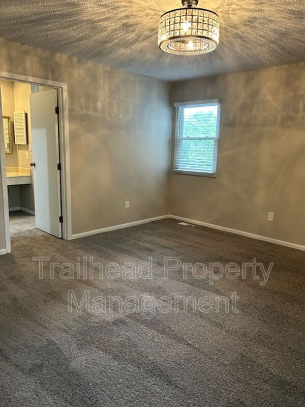 Building Photo - 1035 NW 70th Ct