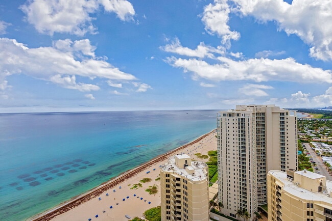 Building Photo - 3000 N Ocean Ave