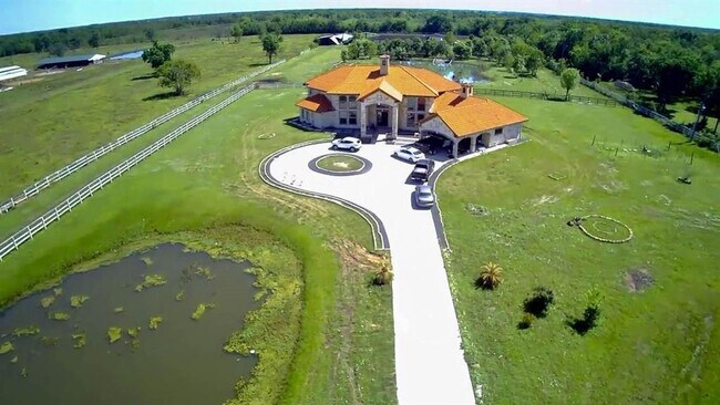 Building Photo - 848 Juliff-Manvel Rd