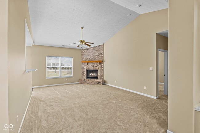 Building Photo - 1241 Elm Grove Ln