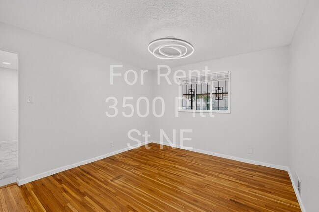 Building Photo - 3500 Pitt St NE