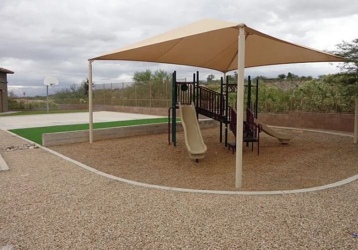 Building Photo - 10450 S Cutting Horse Dr