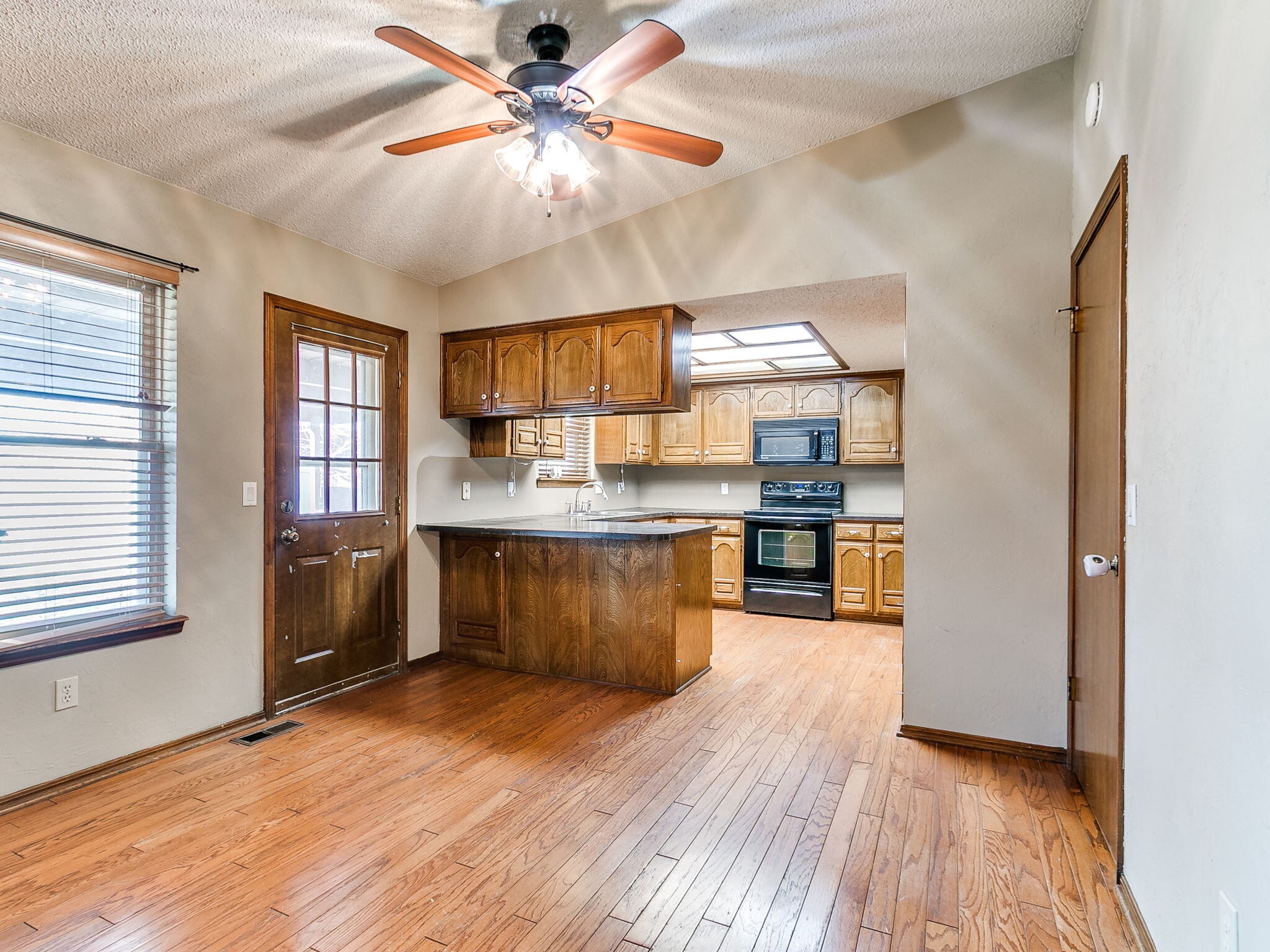 Building Photo - 764 Okie Ridge Rd