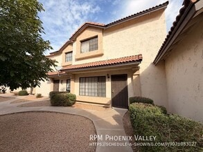 Building Photo - 2954 N Oregon St