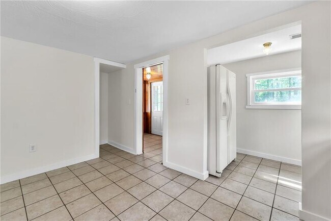 Building Photo - 116 Purvis Ln