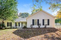 Building Photo - 270 Lazy Hollow Ln