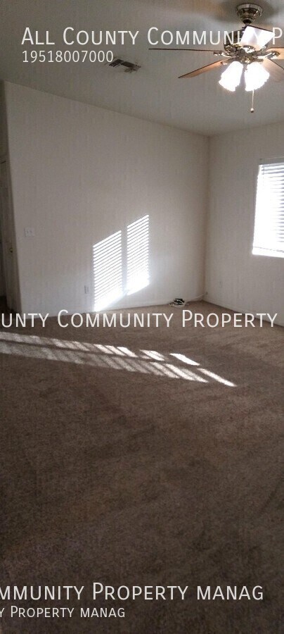 Building Photo - 6589 Mission Ave