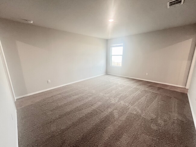 Building Photo - 3230 Carducci Dr