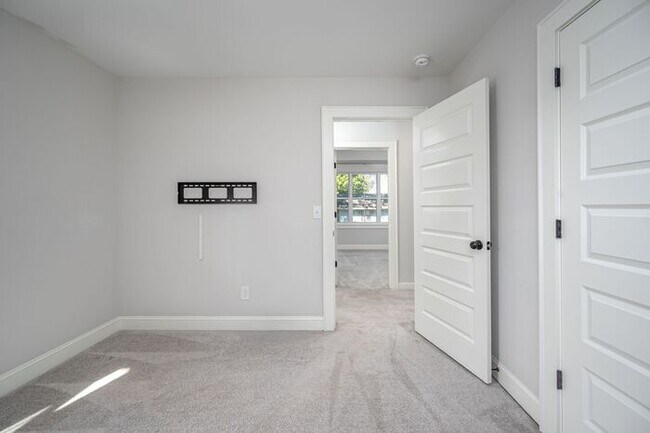 Building Photo - 303B Truce Street, Durham NC  27703