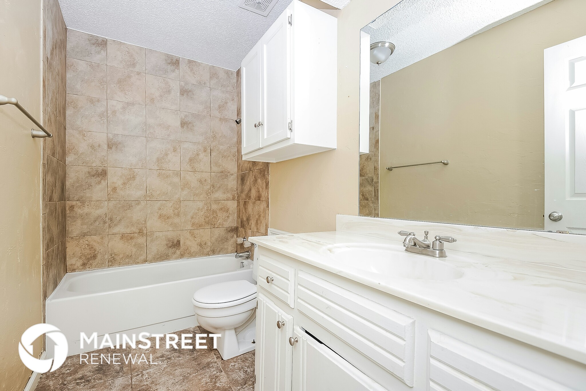 Building Photo - 621 S Willowood Dr