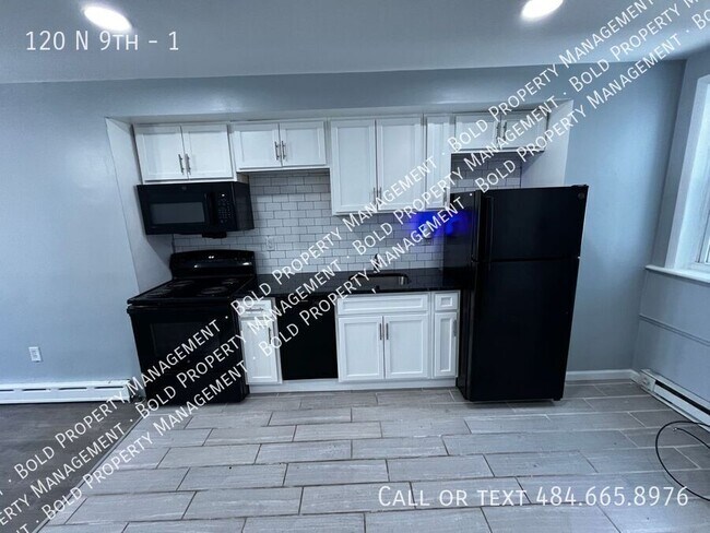 Primary Photo - 120 N 9th-1