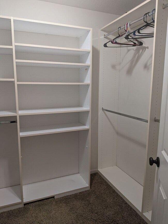 Building Photo - 4108 Cedar Crest Ln