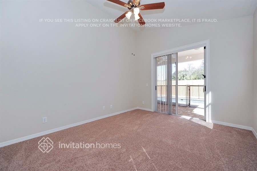 Building Photo - 1800 Wood Haven St