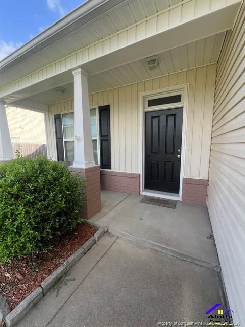 Building Photo - 681 Broad Dr