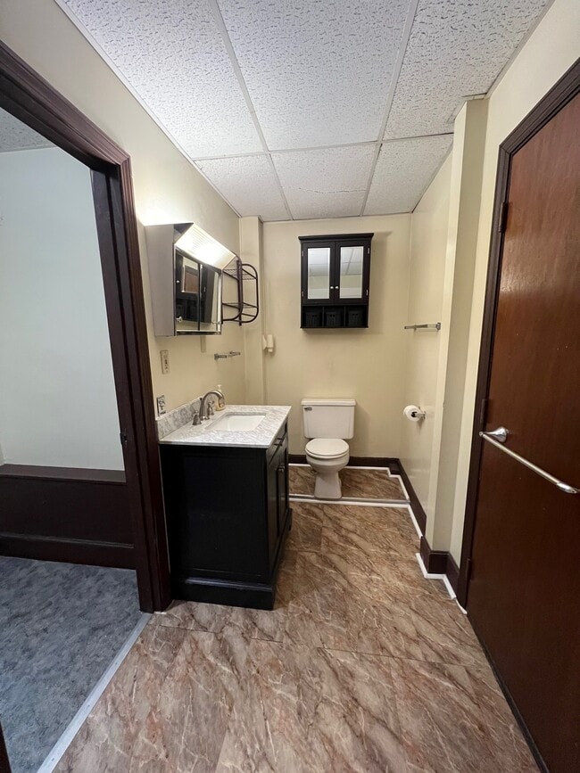 Building Photo - McShane Block