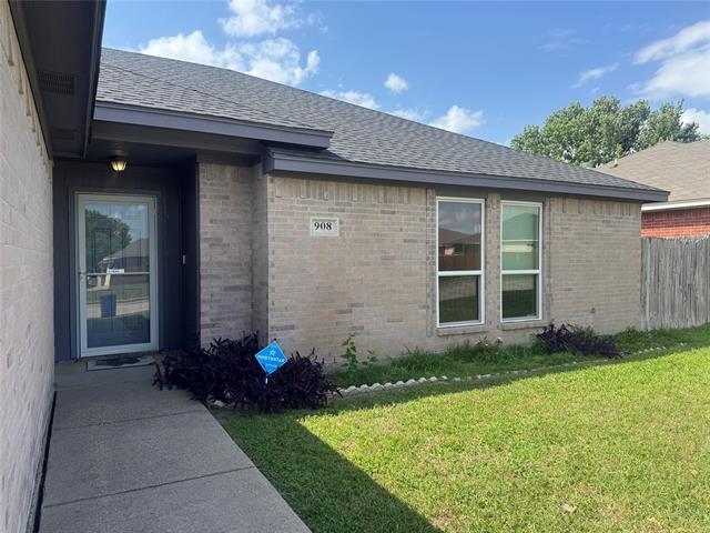 Building Photo - 908 Cedar Ridge Ln
