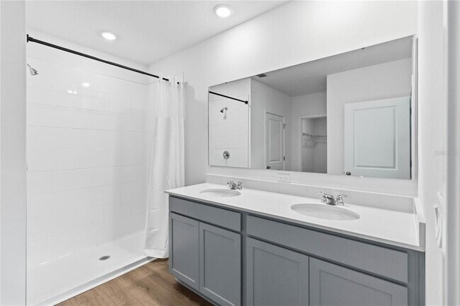 Building Photo - 1041 Champion Ridge Dr