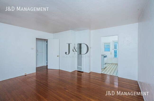 Building Photo - 4376 1/2 LOUISIANA STREET-4376 1/2