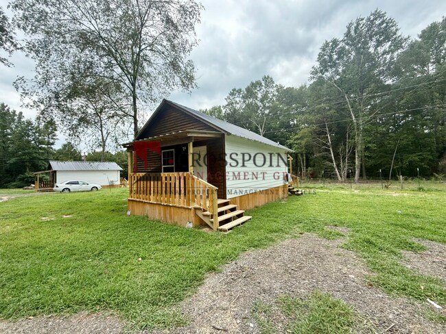 Building Photo - 1807 County Rd 27