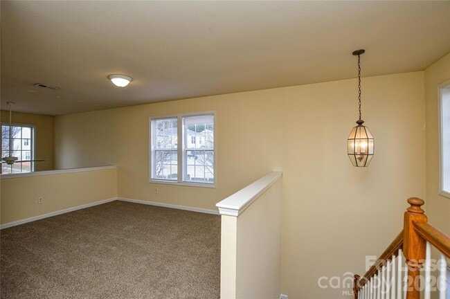 Building Photo - 8415 Spirea Ct