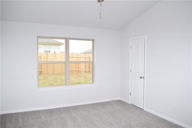 Building Photo - 1689 Woodlands Dr