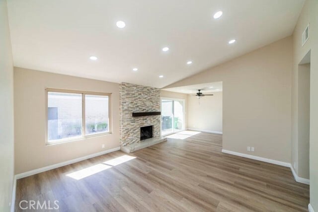 Building Photo - 15 Stonepine