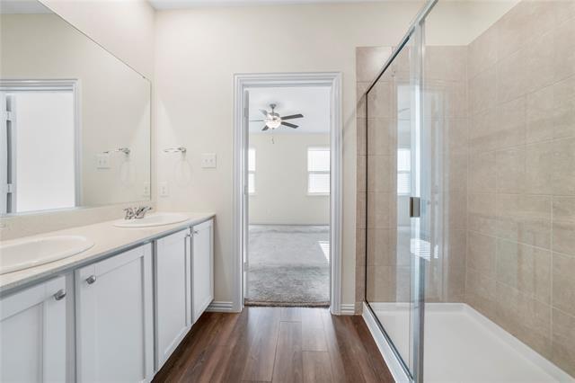 Building Photo - 5509 Brentlawn Dr